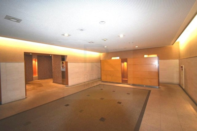 【エントランス】 | マイキャッスル湘南逗子 サンヴェローナ参番館