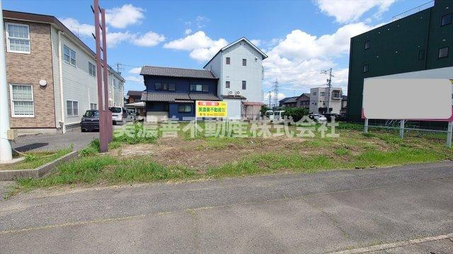 ５３８８３　岐阜市西荘土地の外観