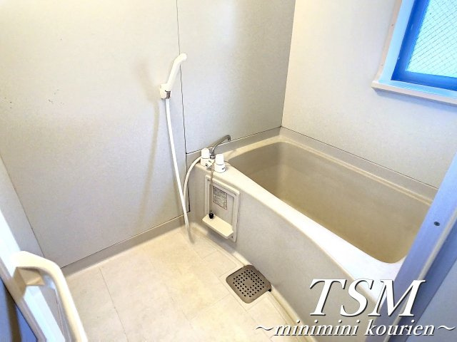 サンビーム元町の浴室