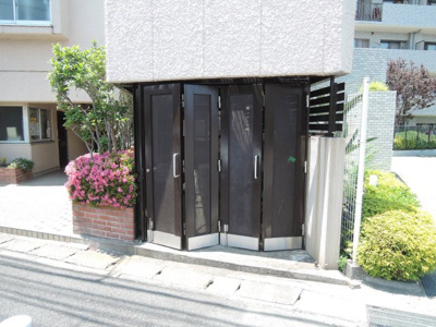 【エントランス】 | ライオンズマンション鷺沼 | 東急田園都市線「鷺沼」駅徒歩9分、「たまプラーザ」駅徒歩10分と好立地！