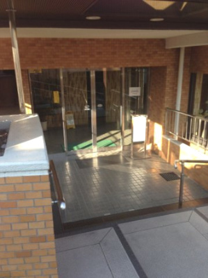 【エントランス】 | エクレール妙蓮寺 | JR横浜線「大口」駅徒歩9分、東急東横線「妙蓮寺」駅徒歩12分と2路線2駅利用可能！
管理状態良好です！