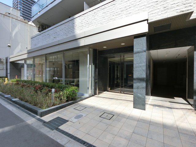 【エントランス】
