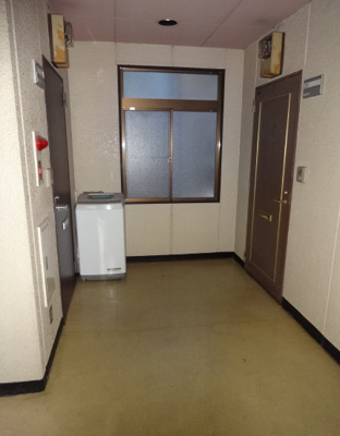 【その他共用部分】 | 深澤ビル | 深澤ビル　共用廊下