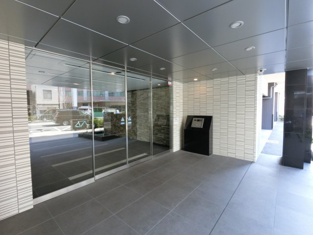 【エントランス】