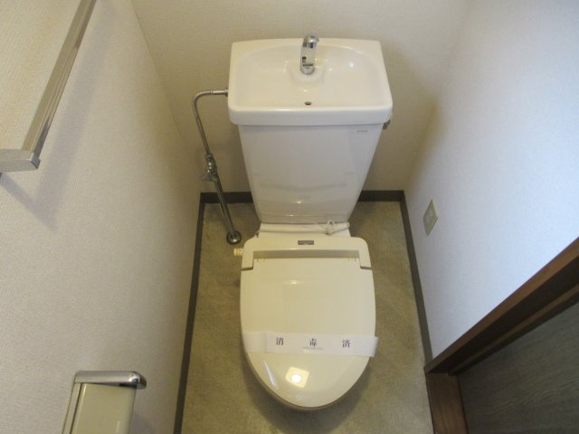 ラポール前田Cのトイレ