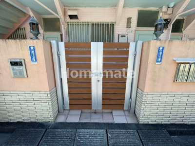 【エントランス】 | Raffine Kasama | メールＢＯＸ