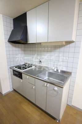 【キッチン】 | ソレイユIII | キッチンです