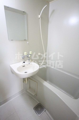 【浴室】 | ソレイユIII | ゆったり過ごせるお風呂です