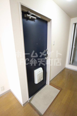 【玄関】 | ソレイユIII | 玄関です