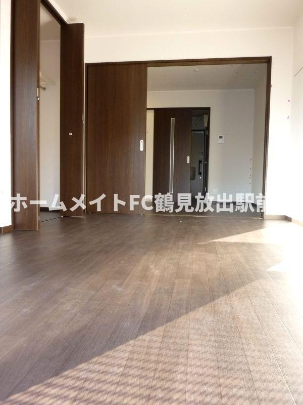 Ｔ-Ｆｏｒｅｓｔ　Bの洋室