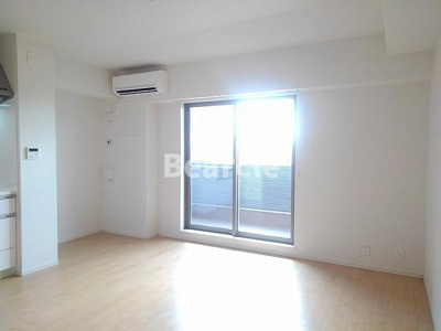 【居間・リビング】 | エリシオン・レジデンスⅢ