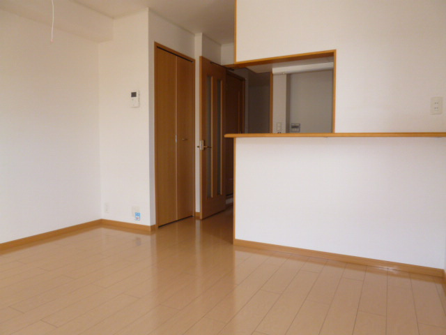 カーサアヴェニューＥの居間・リビング|ダイニング