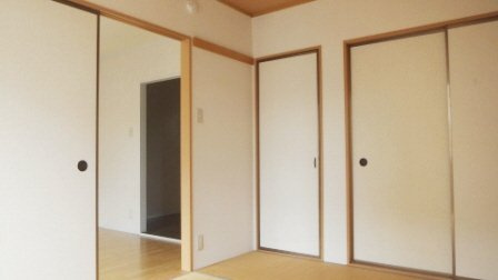 エクセル夏見台の居間・リビング|広々としているお部屋です