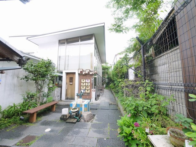 なら町店舗　界のエントランス