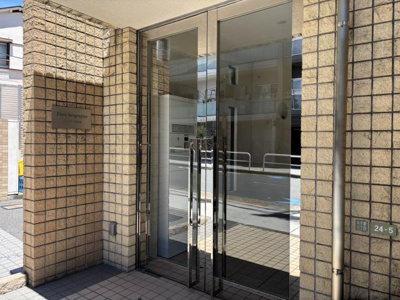 【エントランス】 | ティアラ三軒茶屋