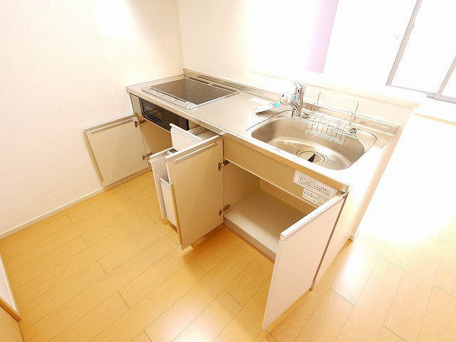 メゾンド・ジュネスのキッチン|キッチンでお料理をお楽しみください