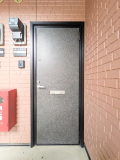 【玄関】 | グランパパＢ棟