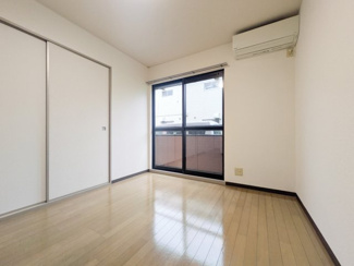 【居間・リビング】 | グランパパＢ棟