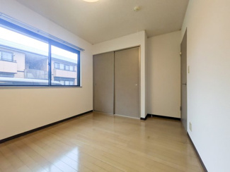 【洋室】 | グランパパＢ棟