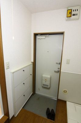 【玄関】 | ビューハイツ