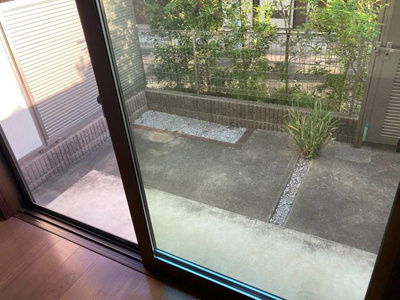 【庭】 | レオーネ | 南東向きのテラスです♪2階にバルコニーもあるのでお洗濯物がたっぷり干せますね◎