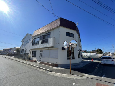 【外観】 | 岡貸店舗 | 外観も気になるポイント