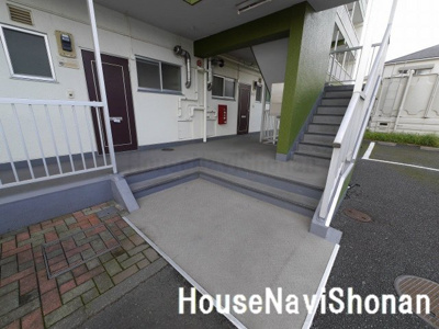 【エントランス】 | メゾン上村