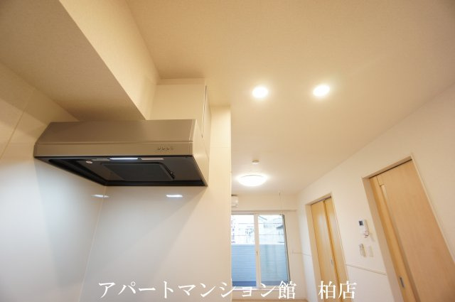 ルミエールのキッチン|同施工会社、同型タイプです