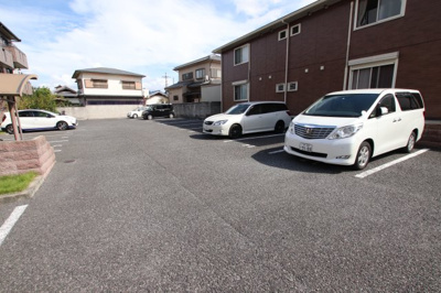 【駐車場】 | フローラルⅠ