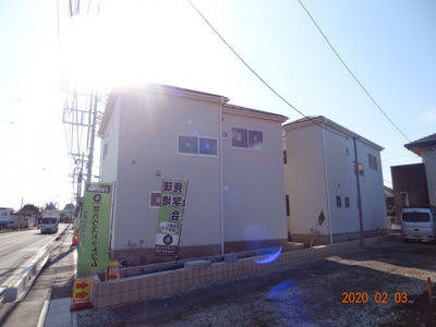 【前面道路含む現地写真】 | 現地見学会　さいたま市見沼区御蔵　南道路に面する新築分譲住宅全2棟 | 前面道路含む現地写真です