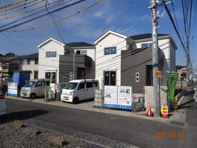 【前面道路含む現地写真】 | 現地見学会　さいたま市見沼区御蔵　南道路に面する新築分譲住宅全2棟 | 前面道路含む現地写真です