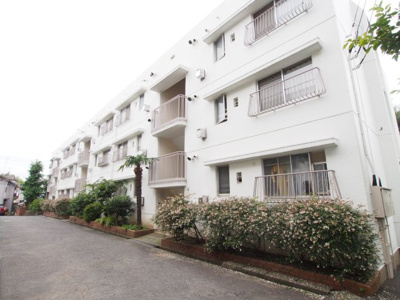 【外観】 | パインクリークガーデン | 外はこのようになっています