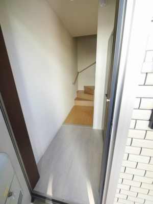 【玄関】 | ラルーチェ