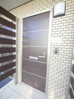 【玄関】 | ラルーチェ