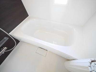 【浴室】 | ラルーチェ