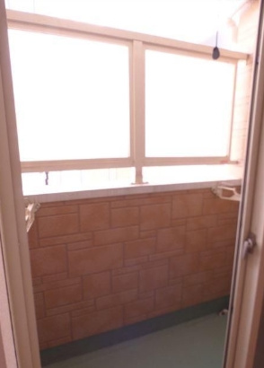 【バルコニー】