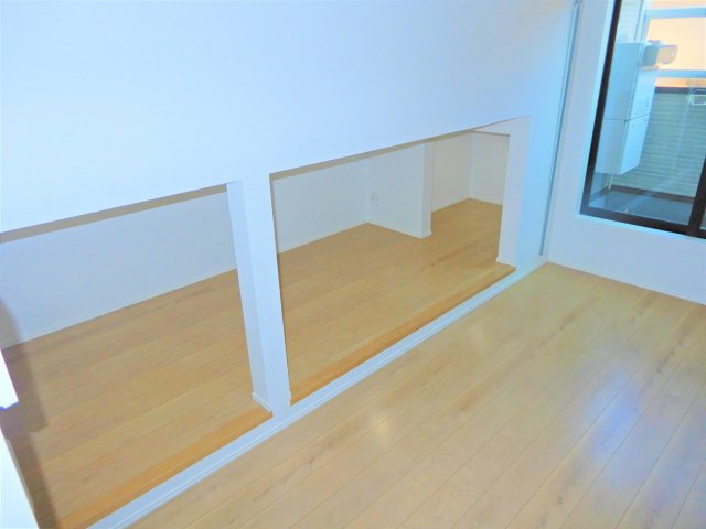 starrobe.の寝室