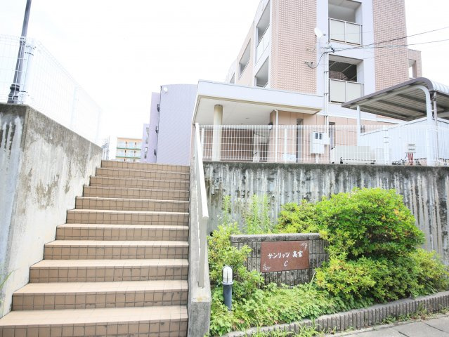 サンリッツ高宮Cのエントランス