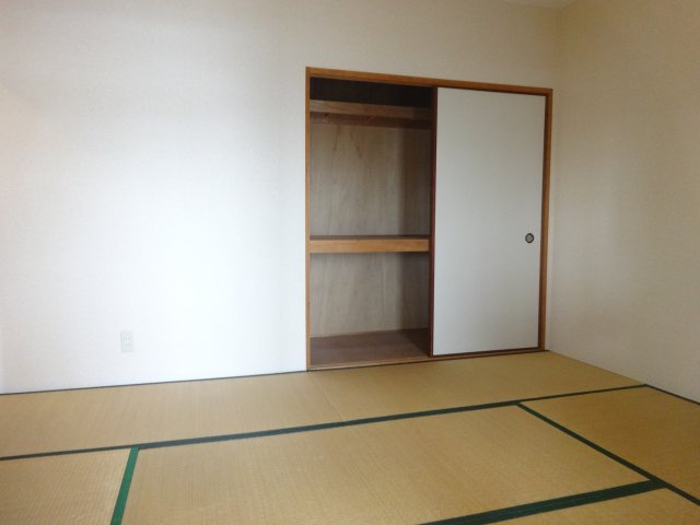 フローラルハイツ大道ＰⅡの和室