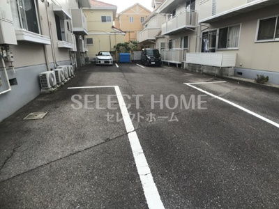 【駐車場】 | プレジール明和Ｂ | 駐車場に車を止められます