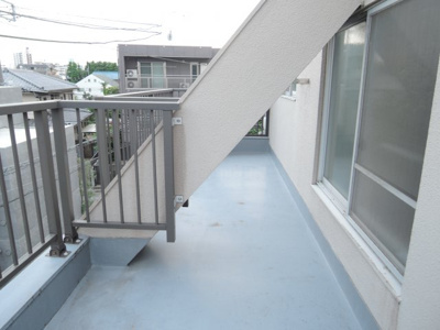 【バルコニー】 | メゾンやじま