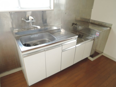 【キッチン】 | メゾンやじま