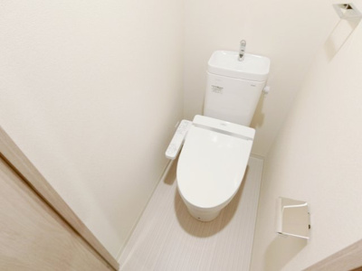 【トイレ】 | プレサンス神戸グレンツ | コンパクトで使いやすいトイレです
