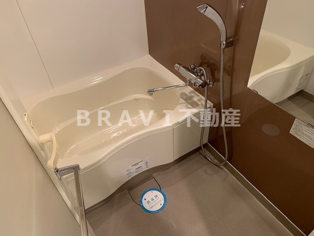 アーデン堺筋本町　BRAVI不動産の浴室|【アーデン堺筋本町】きれいなお風呂です