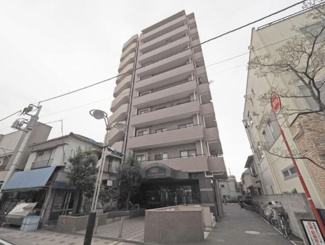 【外観】 | JR南武線「小田栄」駅徒歩10分・ビックターミナル「川崎」駅までバスで14分。
巡回管理ですが、管理体制抜群です。