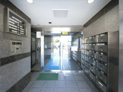 【その他共用部分】 | ライオンズマンション新川崎南第2 | 防犯面でも安心のオートロック付。