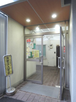 【エントランス】