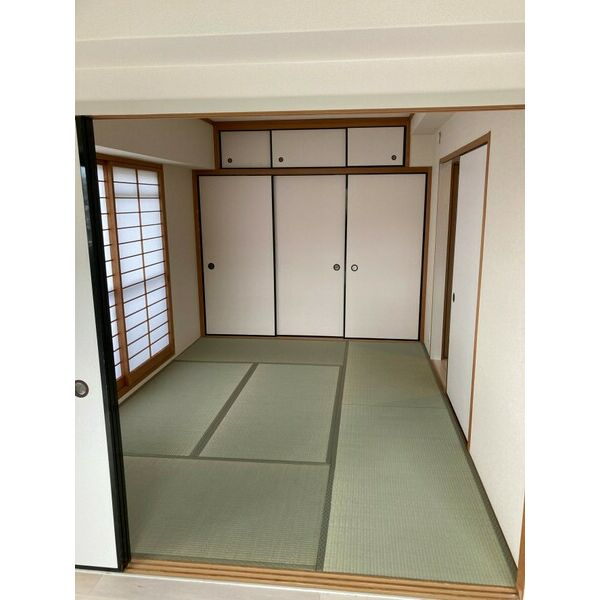 ヴァーチュアスあさぎりの和室