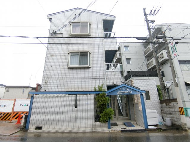 ラフィーネ1号館