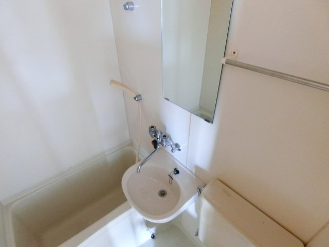 ラフィーネ1号館の洗面所
